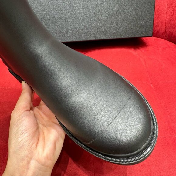 Brand New Chanel Caoutchouc CC Rain Boots - Picture 3 of 6